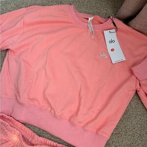 Alo Sweatshirt Set in Coral Pink
